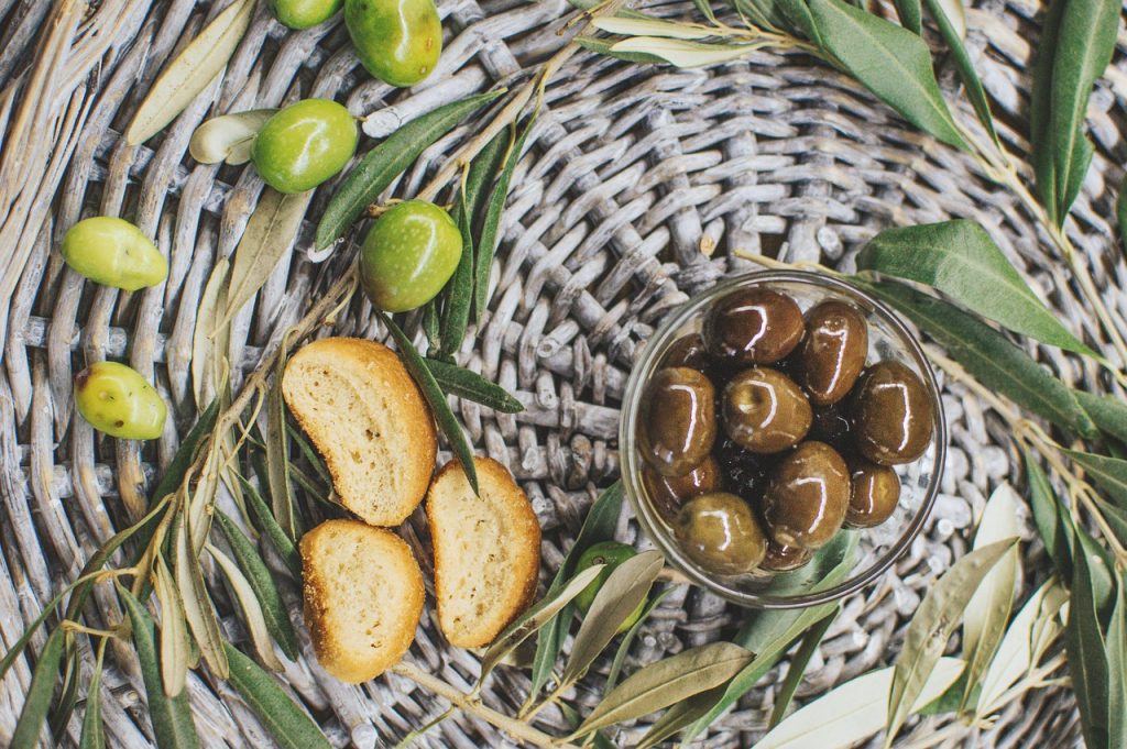 Olive Tree Bundles UK